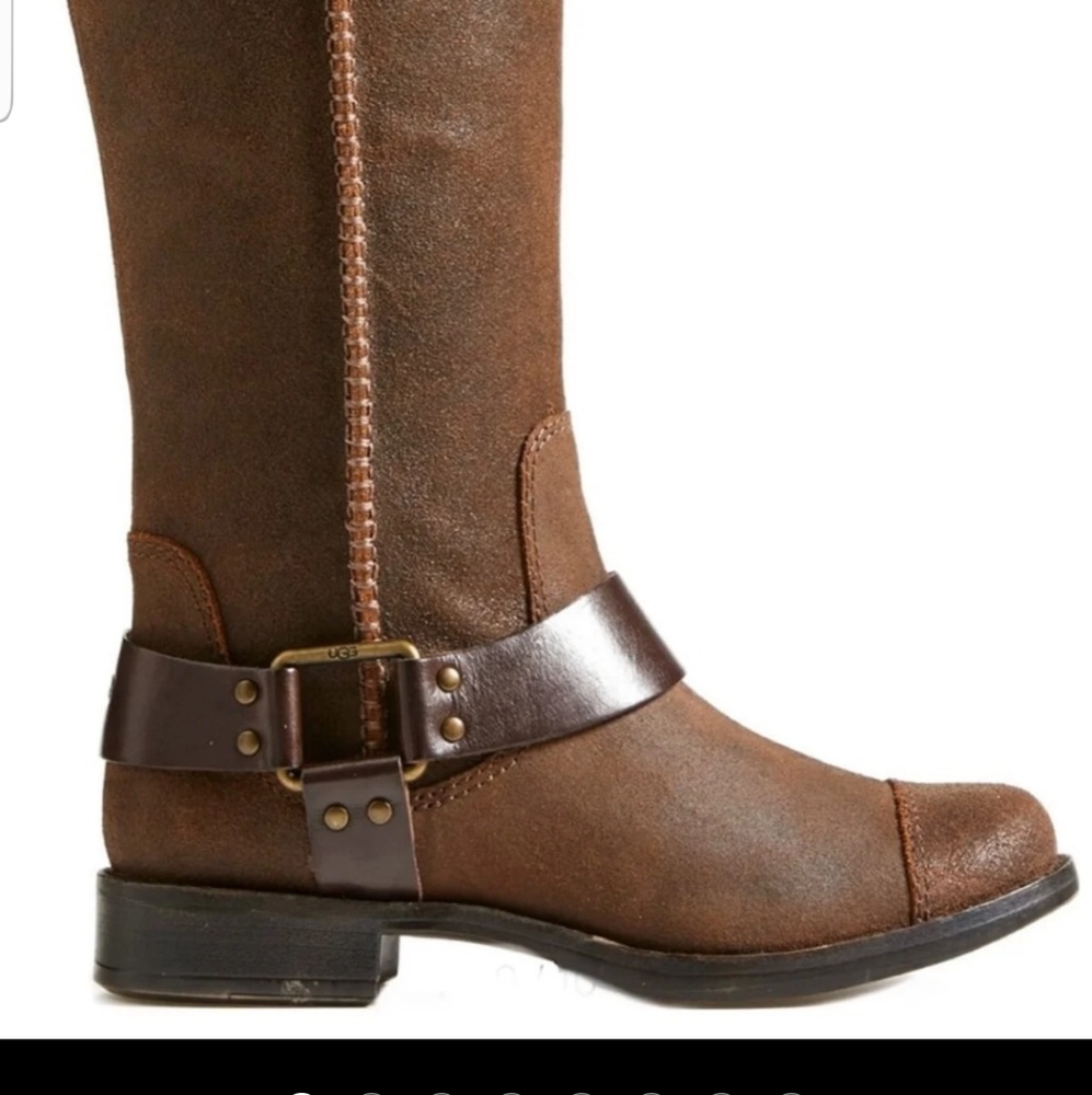 Ugg leather boot